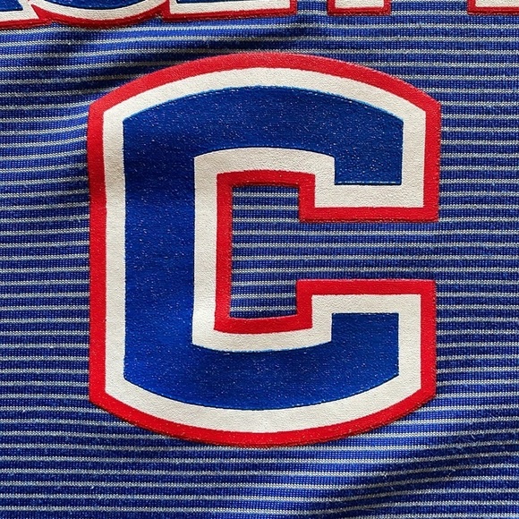 UNDER Armour L Loose fit headgear blue striped Shirt, Cleveland HS Fierce Pride - Picture 6 of 8